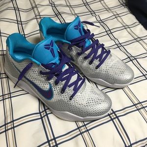 Nike basketball shoes size 12