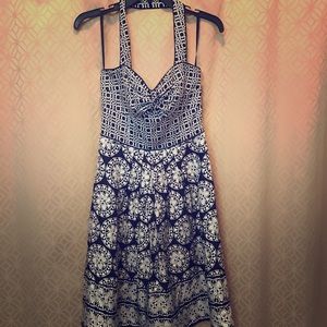 CLOSET CLEAROUT! White House Black Market