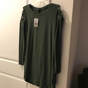 Cold should shirtdress