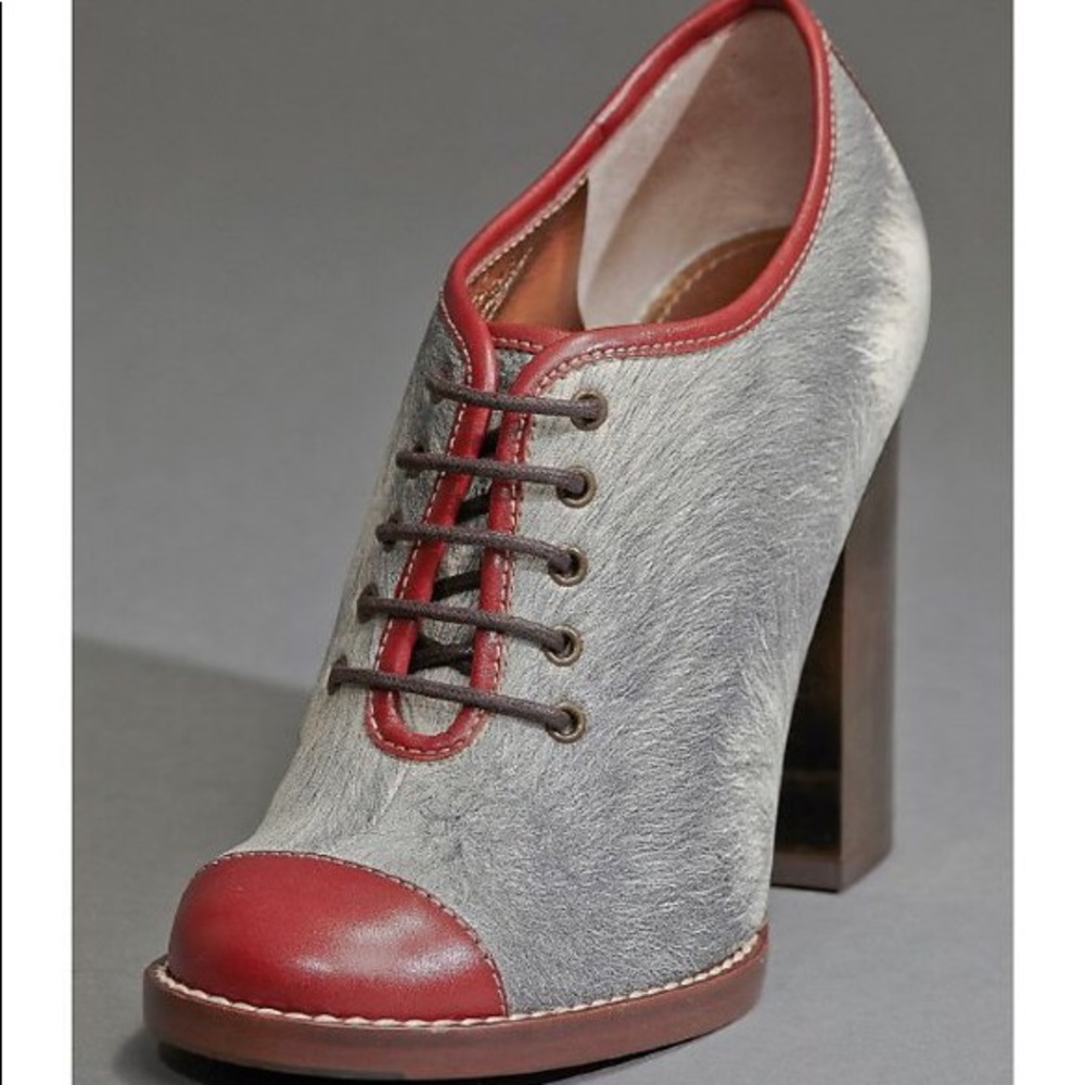 Dolce & Gabbana printed mahogany fur oxford boots