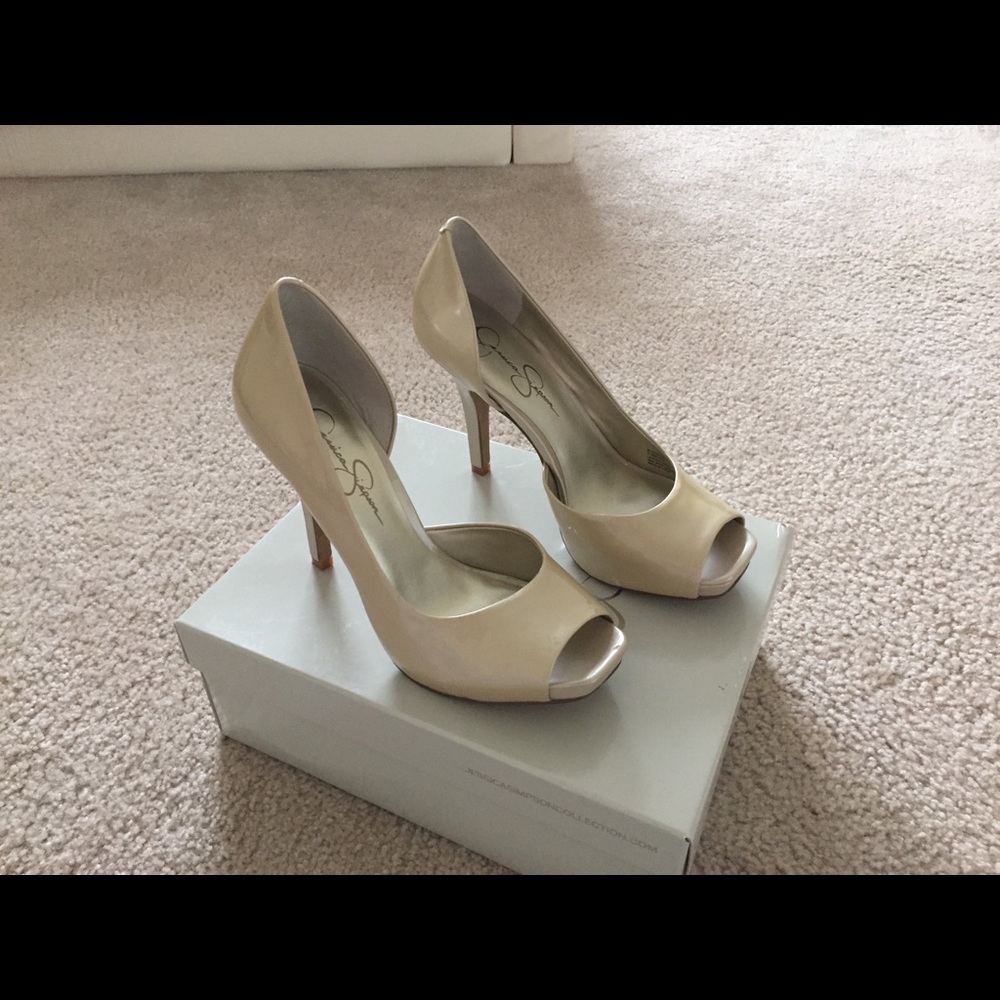 Jessica Simpson heels