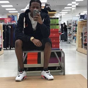 Meet your Posher, Wesley