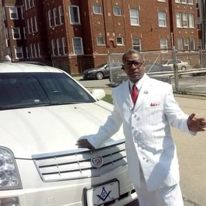 Meet your Posher, Lee