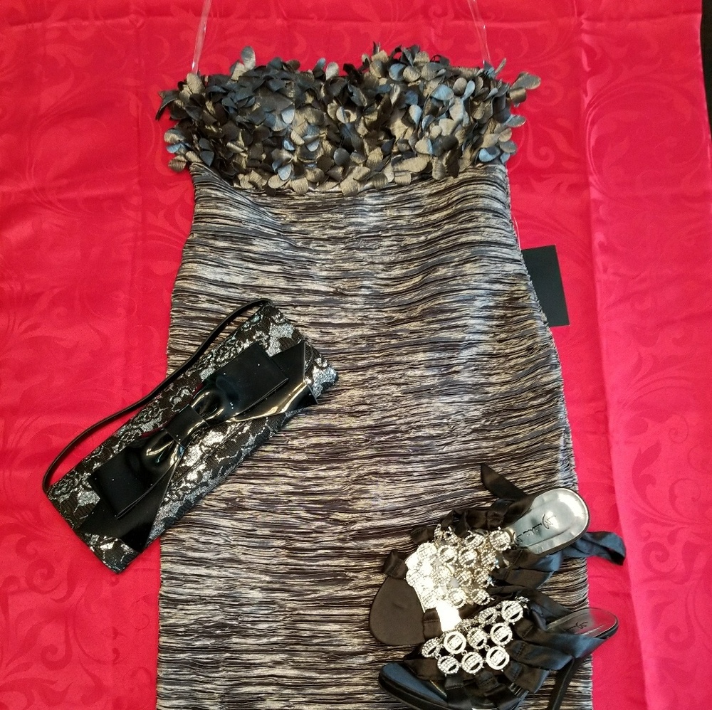 ARDEN B Stunning Earrings_4