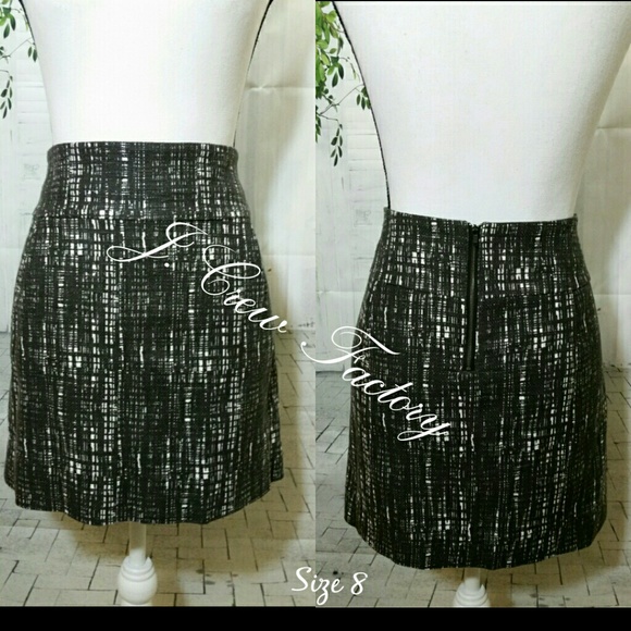 J. Crew Contessa black white Tweed Skirt Size 8 - Picture 2 of 7