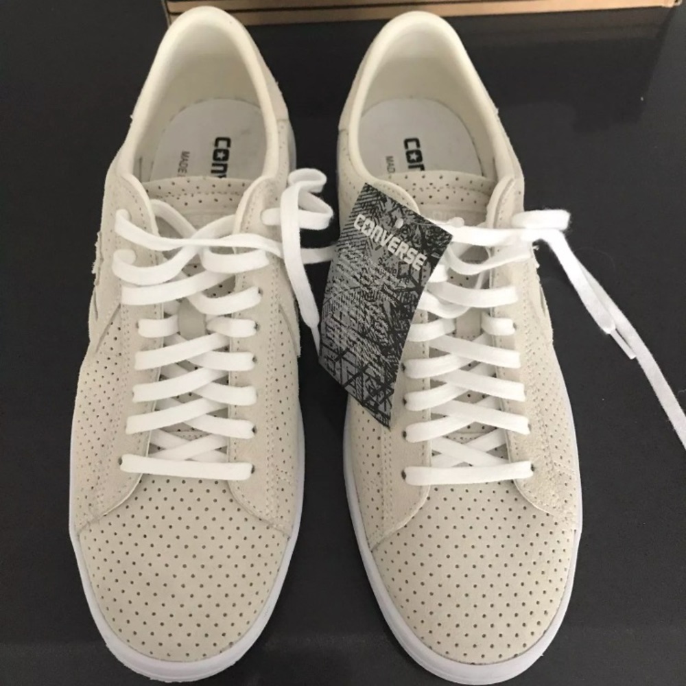 Brand New Egret Converse Size 8.5