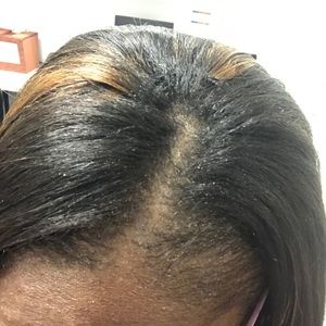 Meet your Posher, Lina