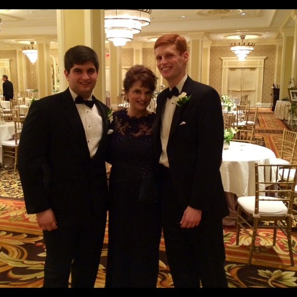 Hi Everybody ~ I’m Ellen! 🤗 - Picture 2 of 11