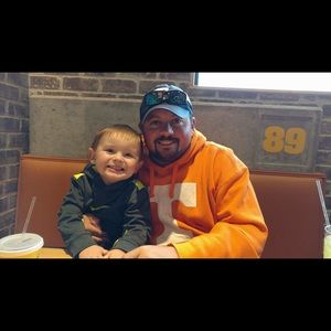 Meet your Posher, Jason