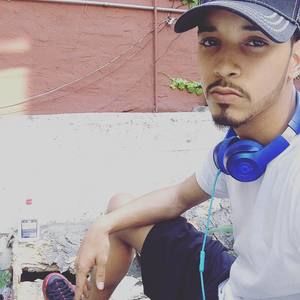 Meet your Posher, Artie