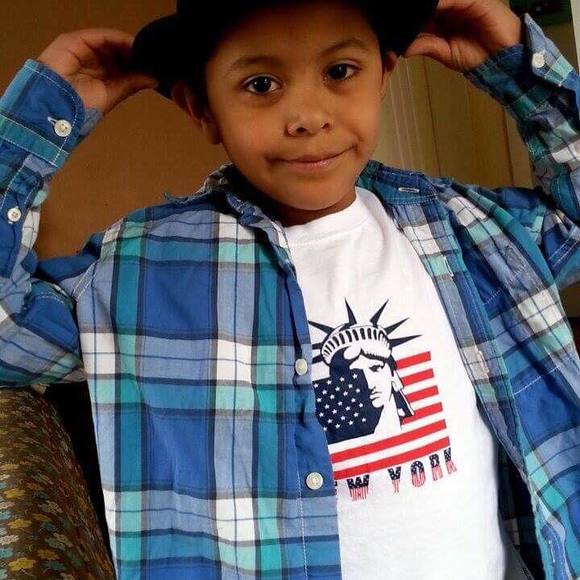 Meet your Posher, Dhruv - Picture 1 of 1