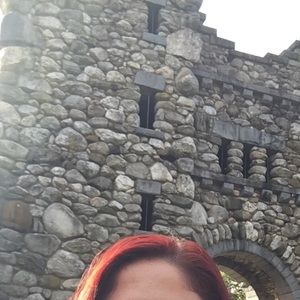 Meet your Posher, Roberta