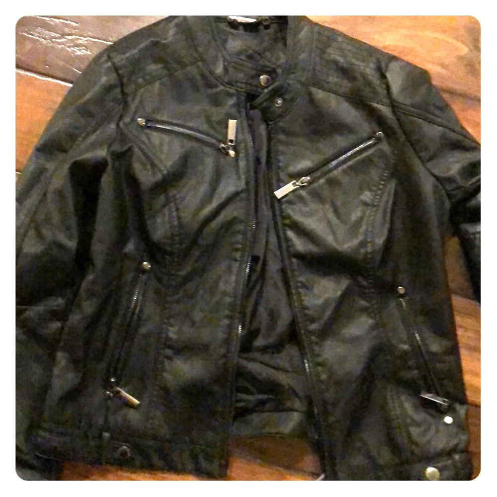 Large Jacket in polyvinyl