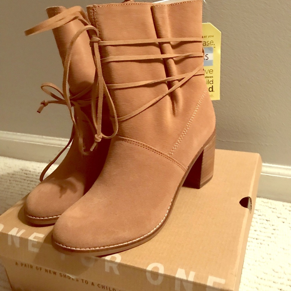 TOMS Mila Boot in Toffee Suede