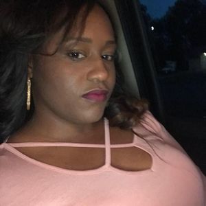 Meet your Posher, Keisha