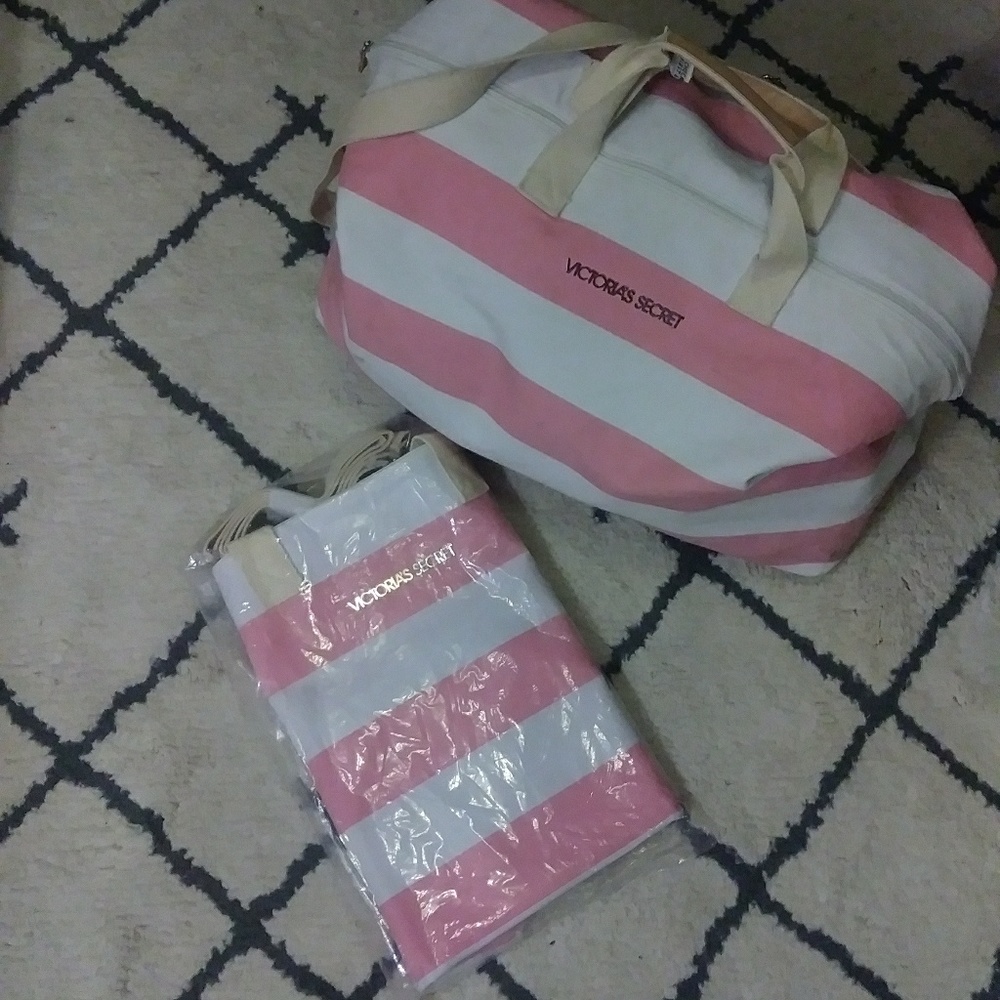 *Rare* NIP NWT Victoria's Secret Weekender Bag / Tote