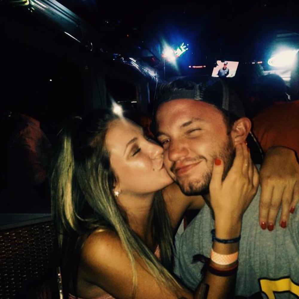 Meet your Posher, Brooke