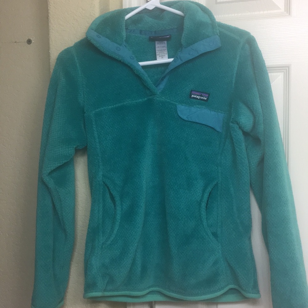 Patagonia fleece pullover