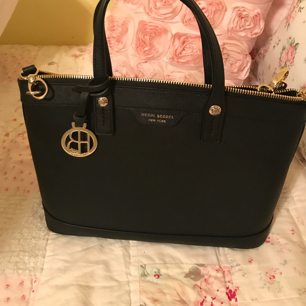 Henri Bendel bag