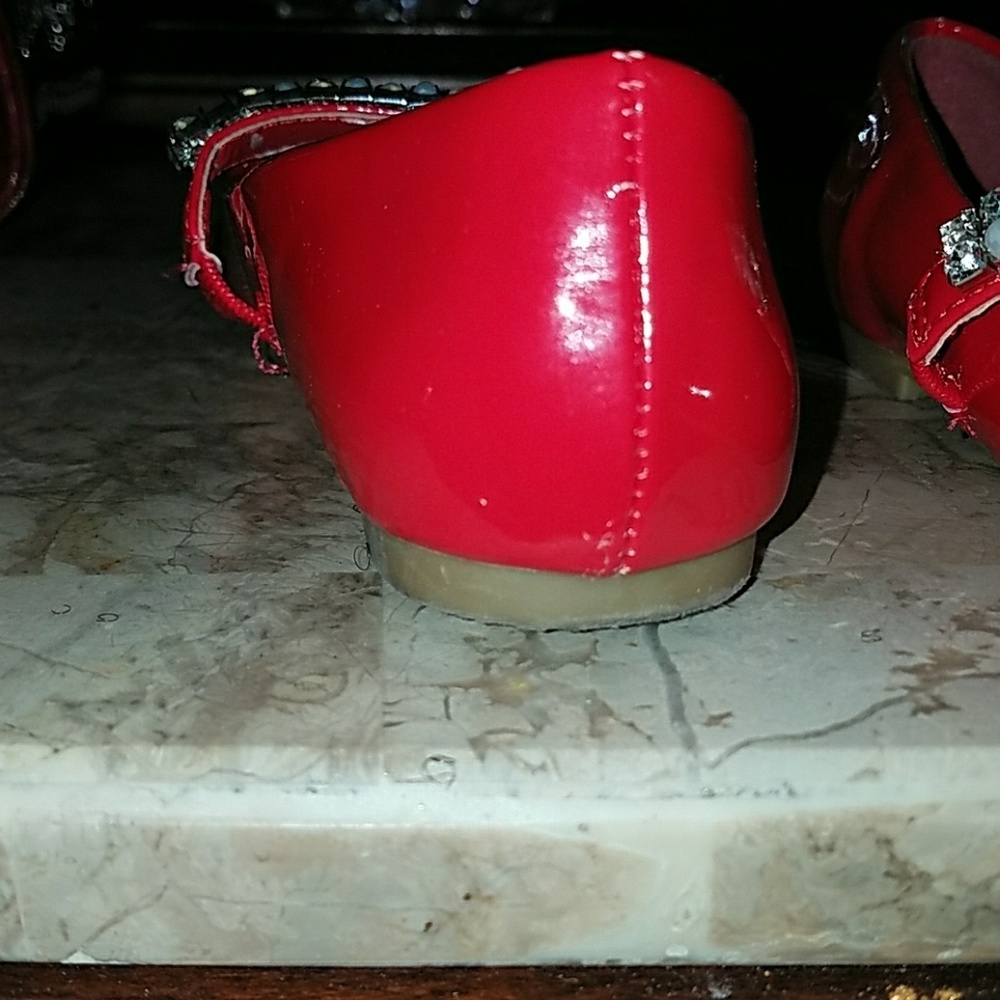 Shoes - Picture 4 of 4