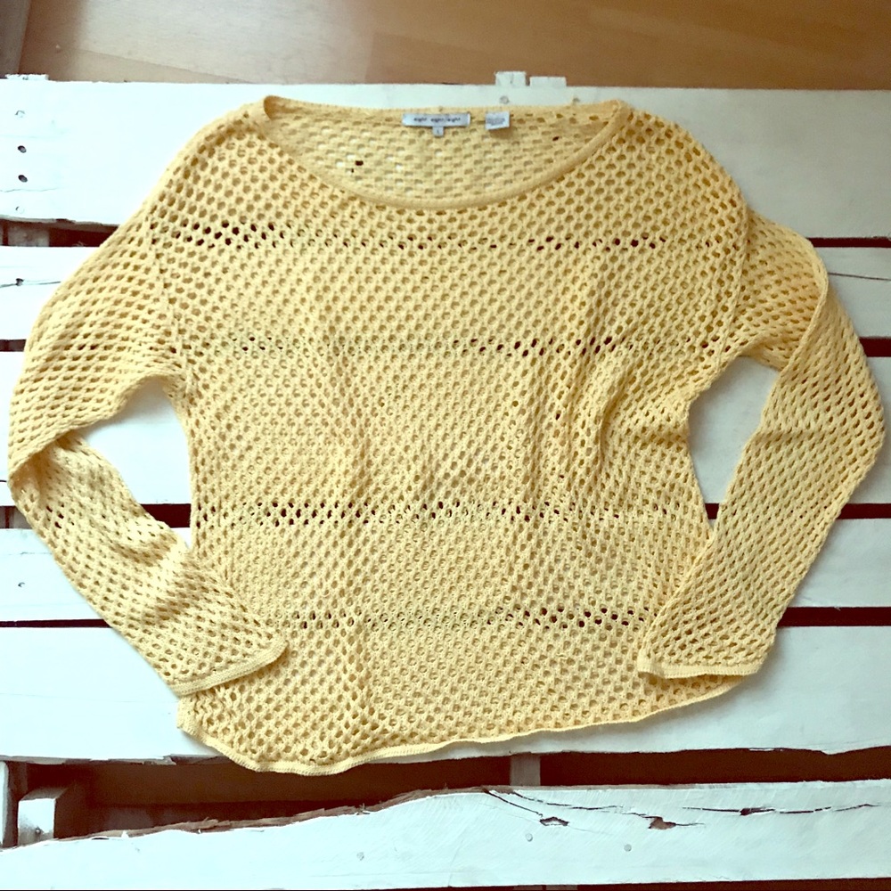Netted pull over top