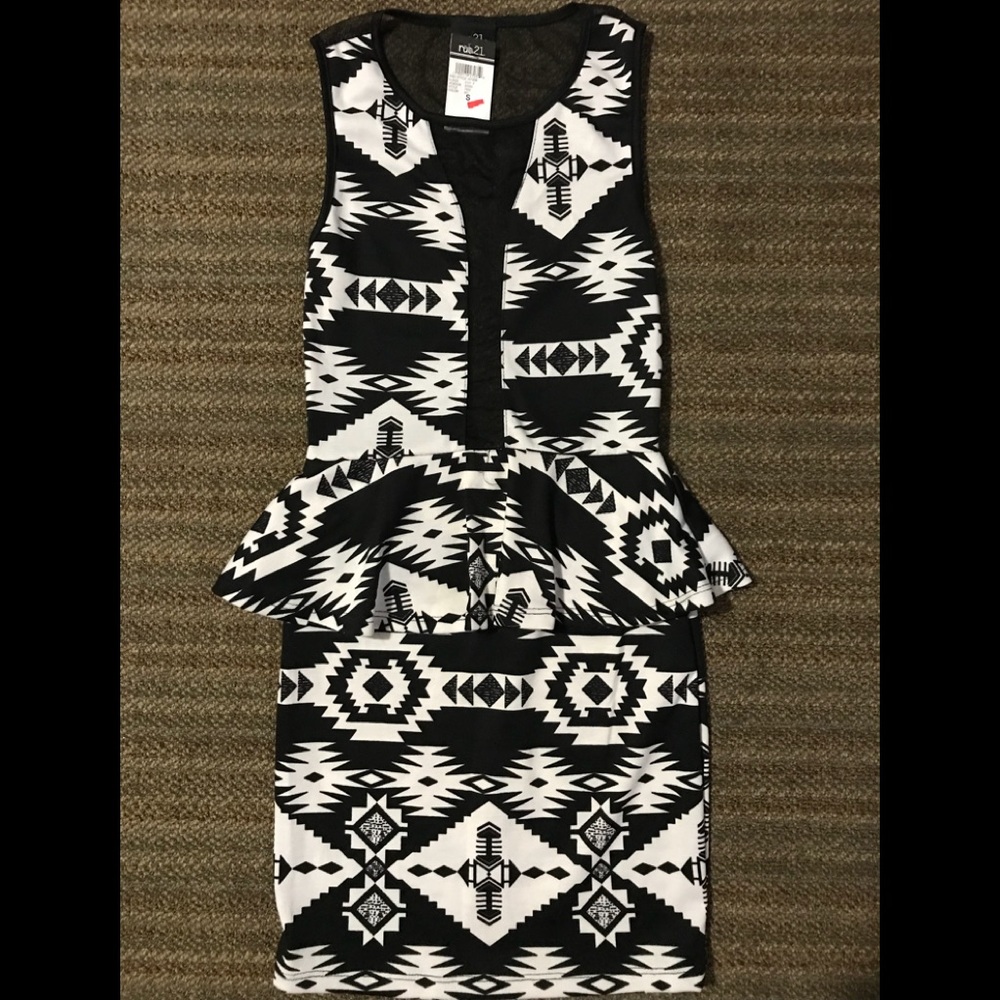 RUE 21 DRESS