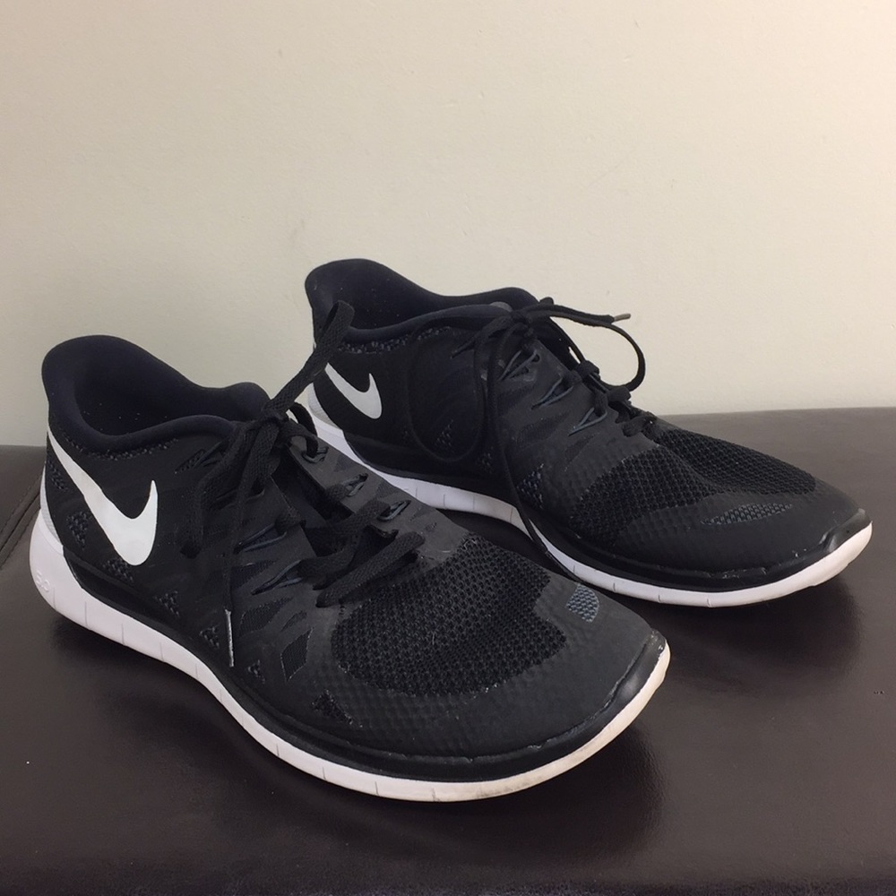 Men's Black Nike Free Run 5.0 size 11