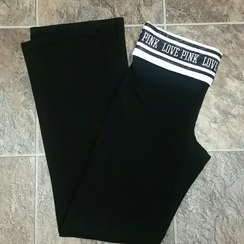 PINK Black & White Yoga Pants!