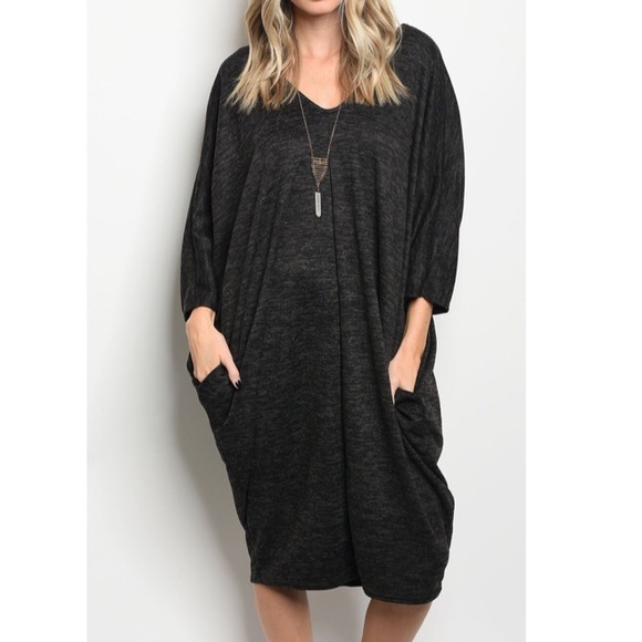 ♦️LAST ONE SALE♦️Charcoal black loose fit dress - Picture 3 of 8