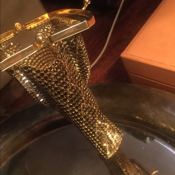 Vintage Metal Mesh Snap Closure Coin Purse - Picture 5 of 5