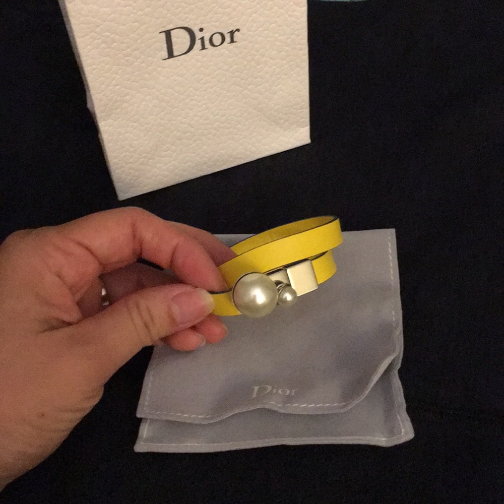 Dior leather and pearl bracelet