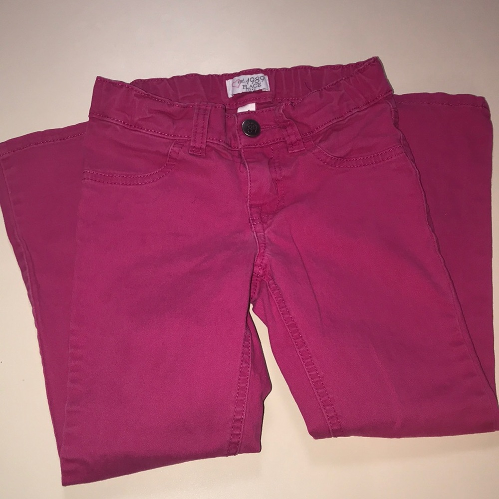 Pink skinny jean pants size 5 in girls.