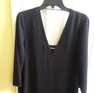 NEW Express Women's Black Top Sz L
