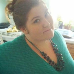 Meet your Posher, Molly