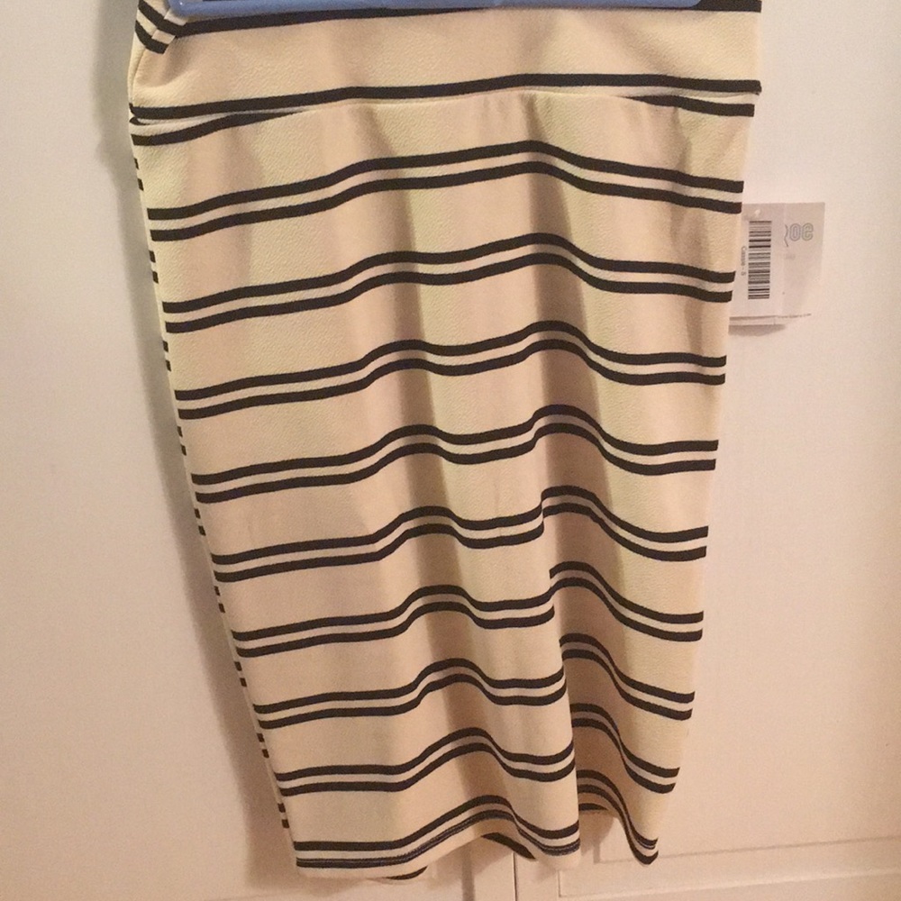 Lularoe Cassie Skirt