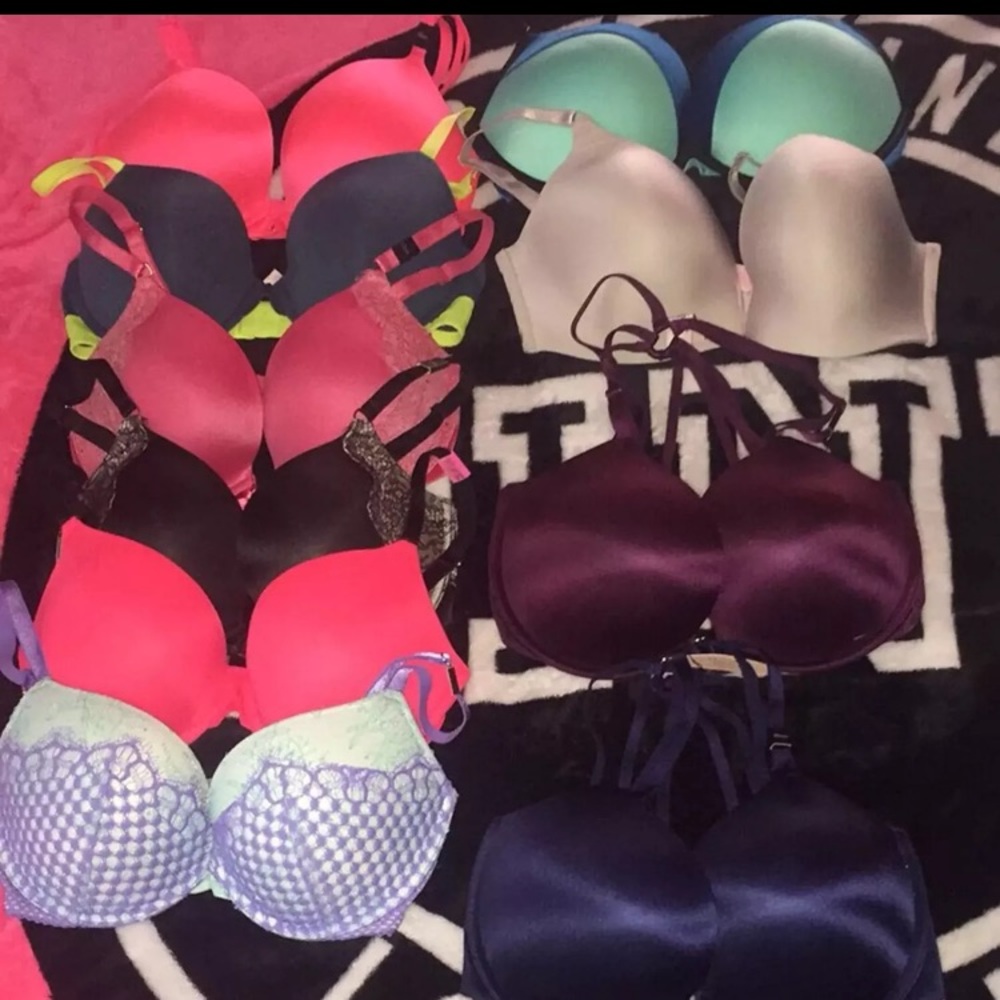 $26 NWT Victoria’s Secret Bras