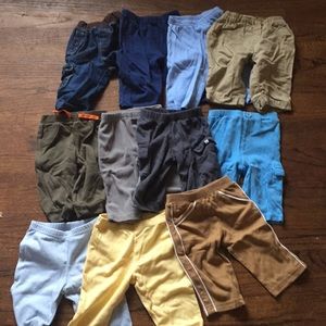 Lot of baby boys pants 3 6 9 months Carter's