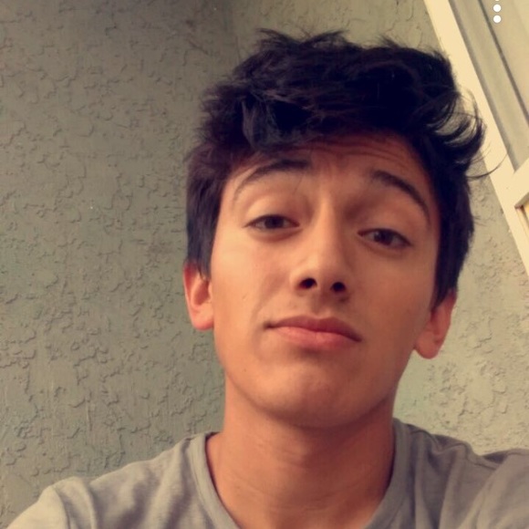 Meet your Posher, John - Picture 1 of 1