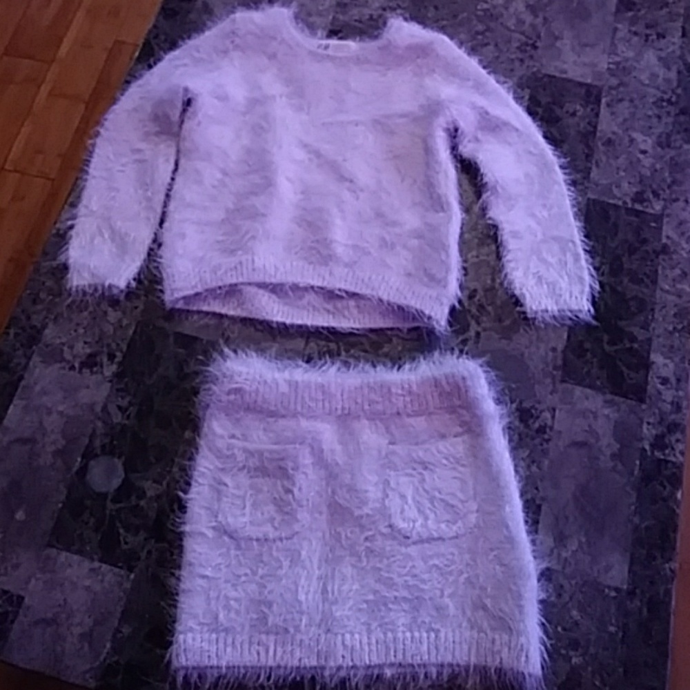 Gorgeous sweater set