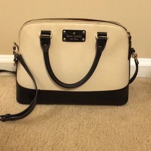 Kate spade New York purse black and white