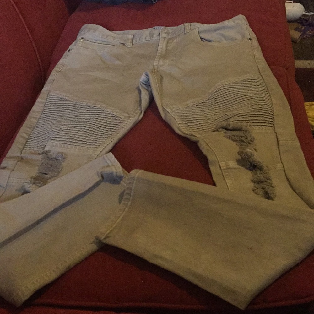 Bull head jean 30 by 30 1% spandex