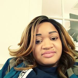 Meet your Posher, Cleo