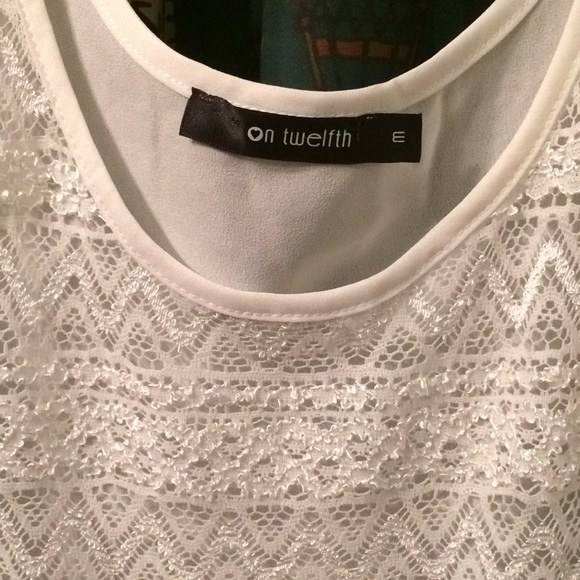 Brand new never worn western blouse - Picture 4 of 4