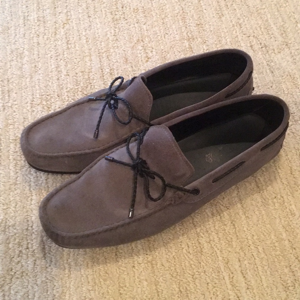 Tod's Gommino Driving Shoes (Authentic)