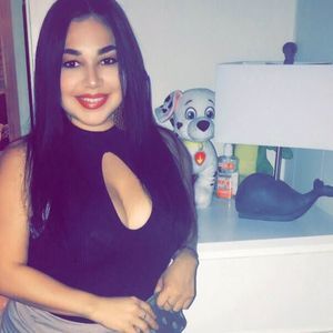 Meet your Posher, Monica