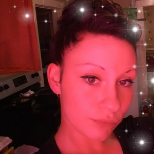 Meet your Posher, Trina