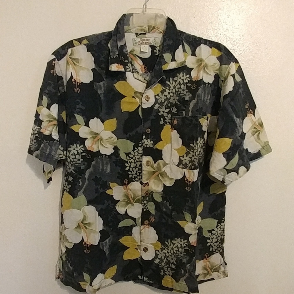 TOMMY BAHAMA MENS CASUAL SHIRT SIZE M