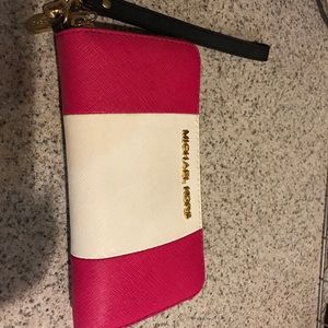 Michael Kors Wristlet