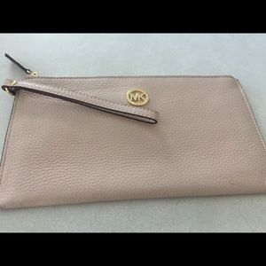 Michael Kora jet set large clutch