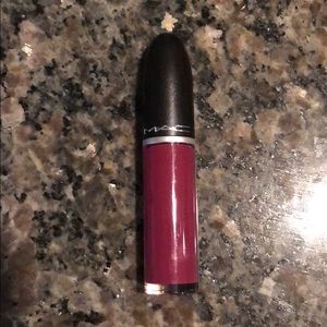 Mac matte liquid lip color oh lady